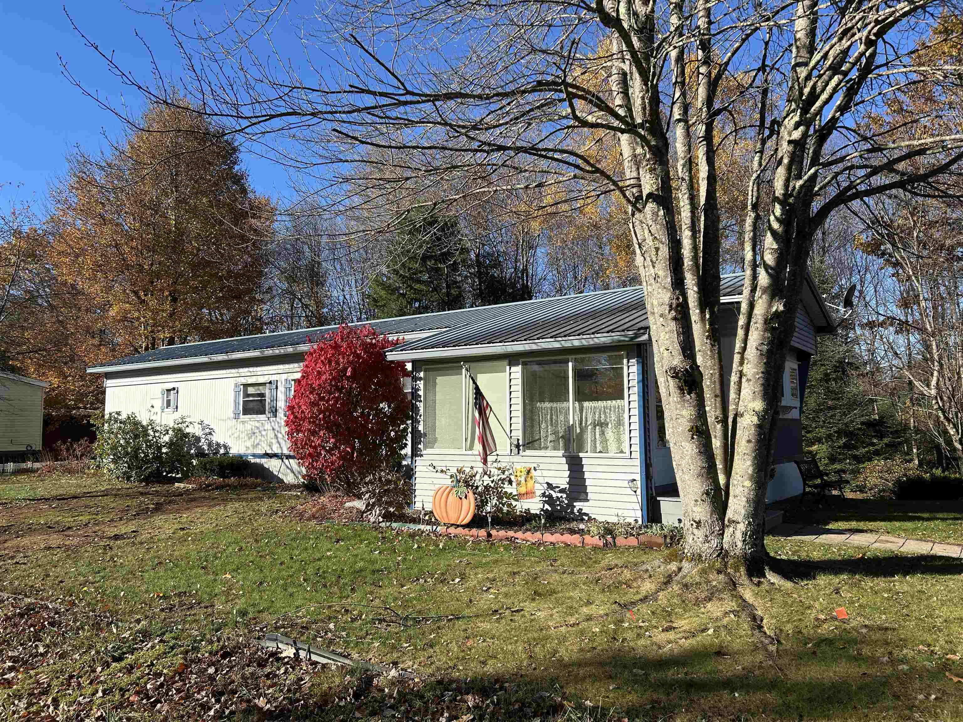 34 Maple Drive Rindge, NH 03461 - Photo 2 of 25