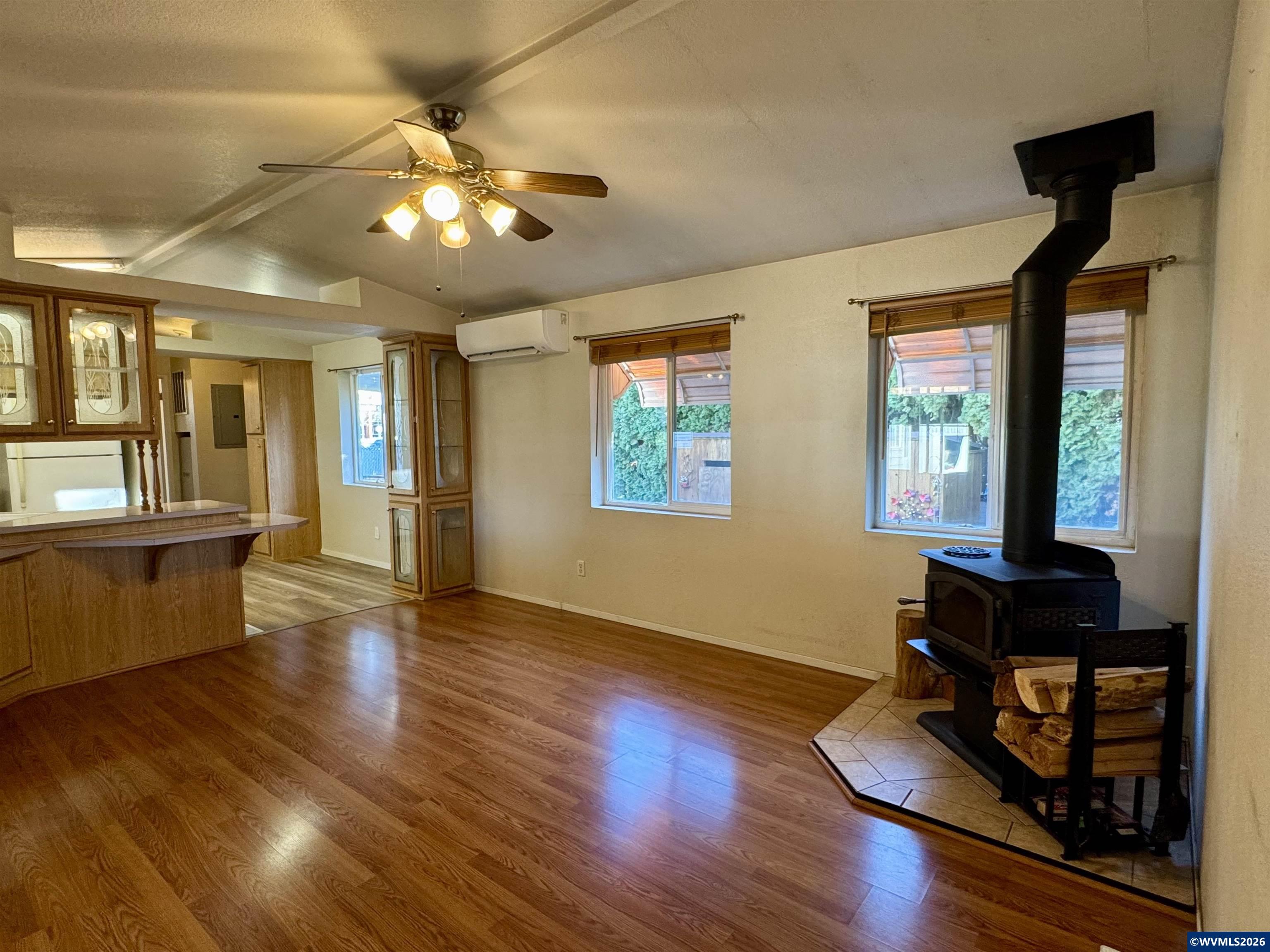 141 South 17th Street, Unit 7 Independence, OR 97351 - Photo 6 of 34