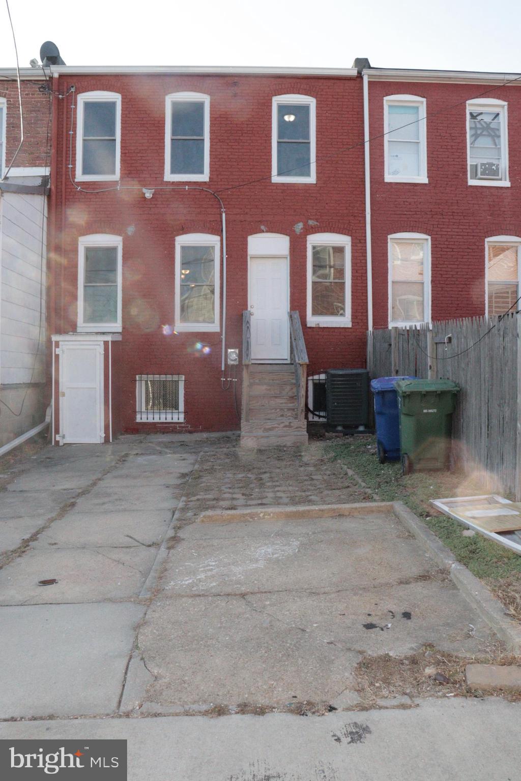 3631 Old York Road Baltimore, MD 21218 - Photo 54 of 55 Rear View