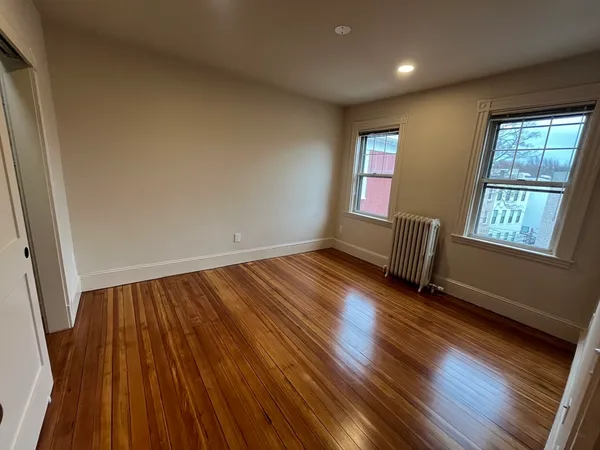 $3,200 | 1542 Commonwealth Avenue, Unit 3, Boston, MA 02135