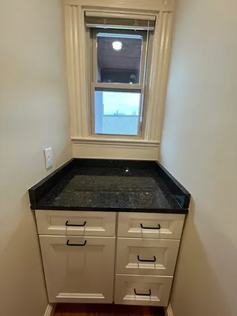 $3,200 | 1542 Commonwealth Avenue, Unit 3, Boston, MA 02135