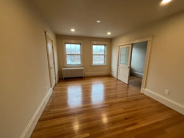 $3,200 | 1542 Commonwealth Avenue, Unit 3, Boston, MA 02135