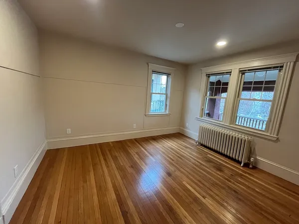 $3,200 | 1542 Commonwealth Avenue, Unit 3, Boston, MA 02135