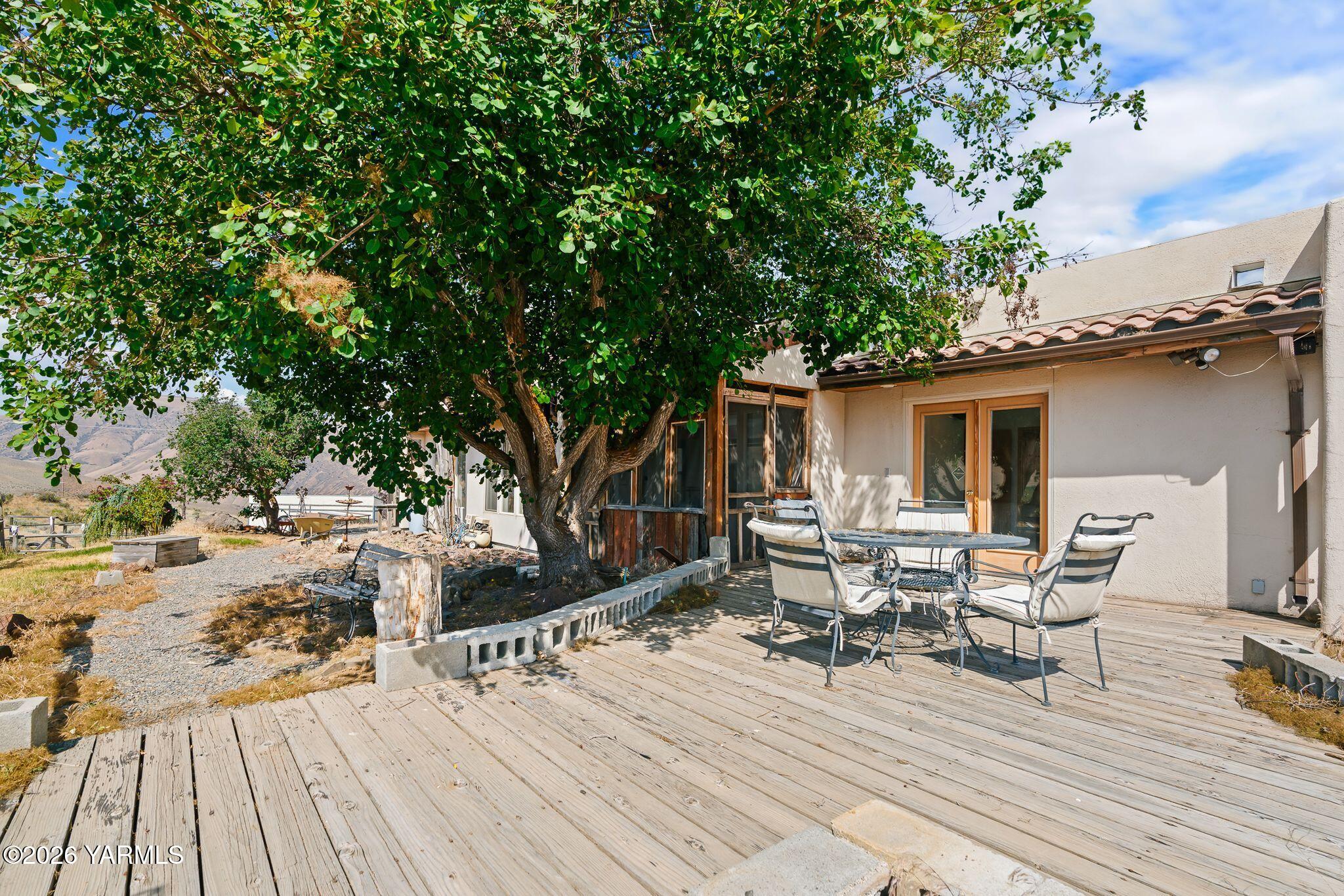 723 Burbank Creek Road Yakima, WA 98901 - Photo 25 of 48 723 Burbank Creek Rd-25