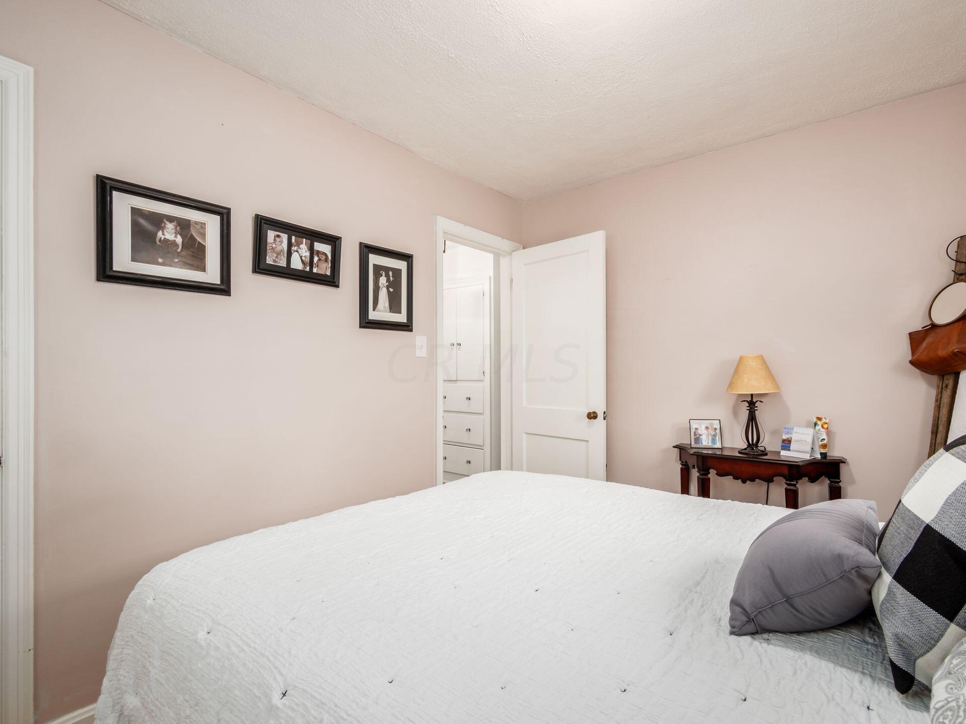 240 Carpenter Road Gahanna, OH 43230 - Photo 25 of 50 026_d6322e_i 240 Carpenter058