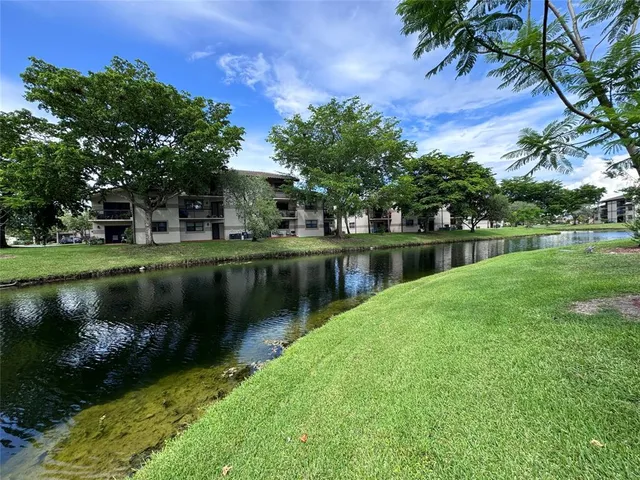 $1,750 | 9968 Nob Hill Lane, Unit 9968, Sunrise, FL 33351