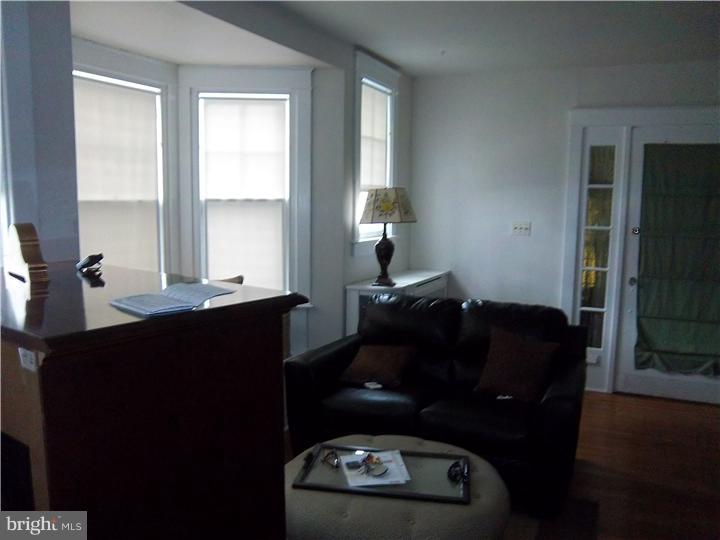 133 South Eagle Road Havertown, PA 19083 - Photo 9 of 20 Living Room