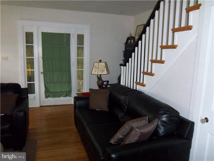 133 South Eagle Road Havertown, PA 19083 - Photo 10 of 20 Living Room