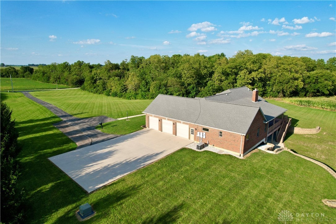 4356 Dixon Road Eaton, OH 45320 - Photo 11 of 65 Gallery Image 11