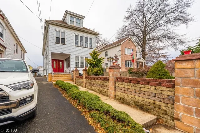 $790,000 | 526 West End Avenue, Elizabeth, NJ 07202