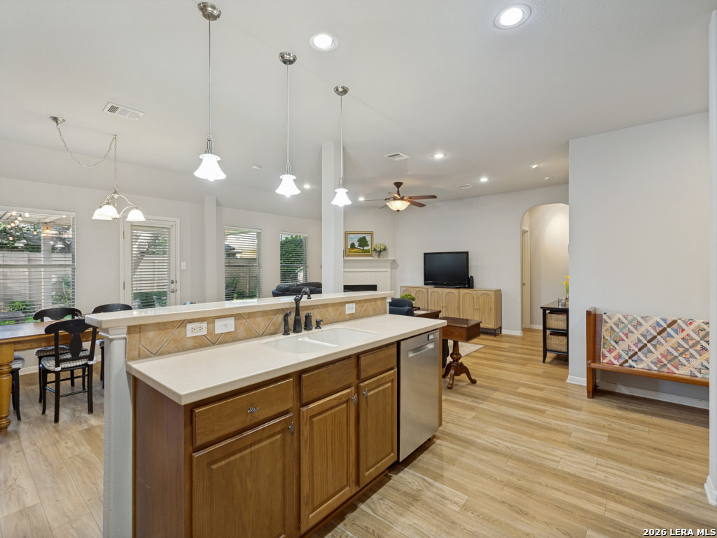 8812 Gustine Drive Helotes, TX 78023 - Photo 14 of 37