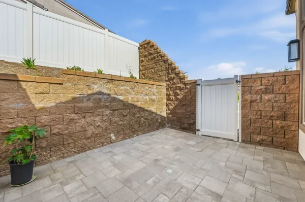$1,378,000 | 15159 Leia Way, San Diego, CA 92129