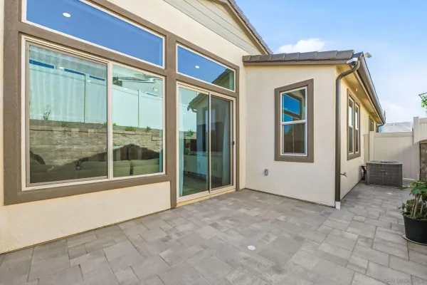 $1,378,000 | 15159 Leia Way, San Diego, CA 92129