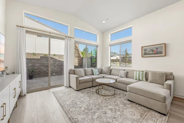 $1,378,000 | 15159 Leia Way, San Diego, CA 92129