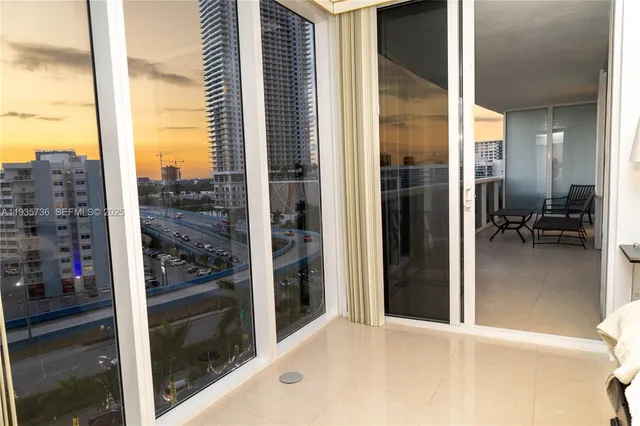 $895,000 | 1800 South Ocean Drive, Unit 908, Hallandale Beach, FL 33009