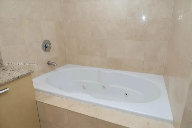 $895,000 | 1800 South Ocean Drive, Unit 908, Hallandale Beach, FL 33009