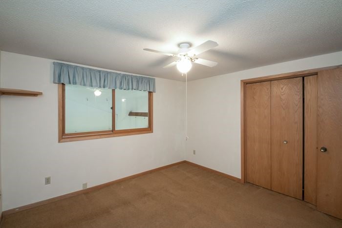 1718 Rochester Avenue Iowa City, IA 52245 - Photo 11 of 25 Gallery Image 11