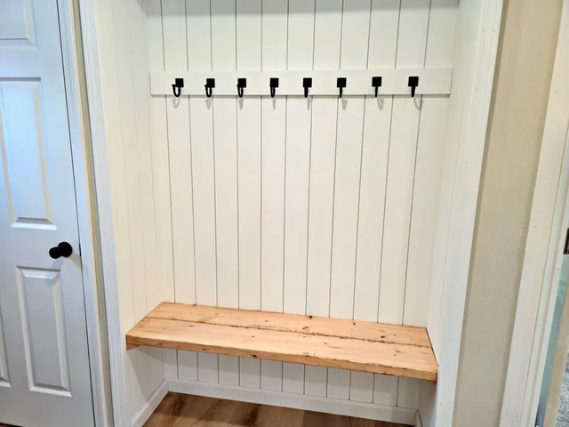 $160,000 | 738 1st Street Northeast, Menahga, MN 56464