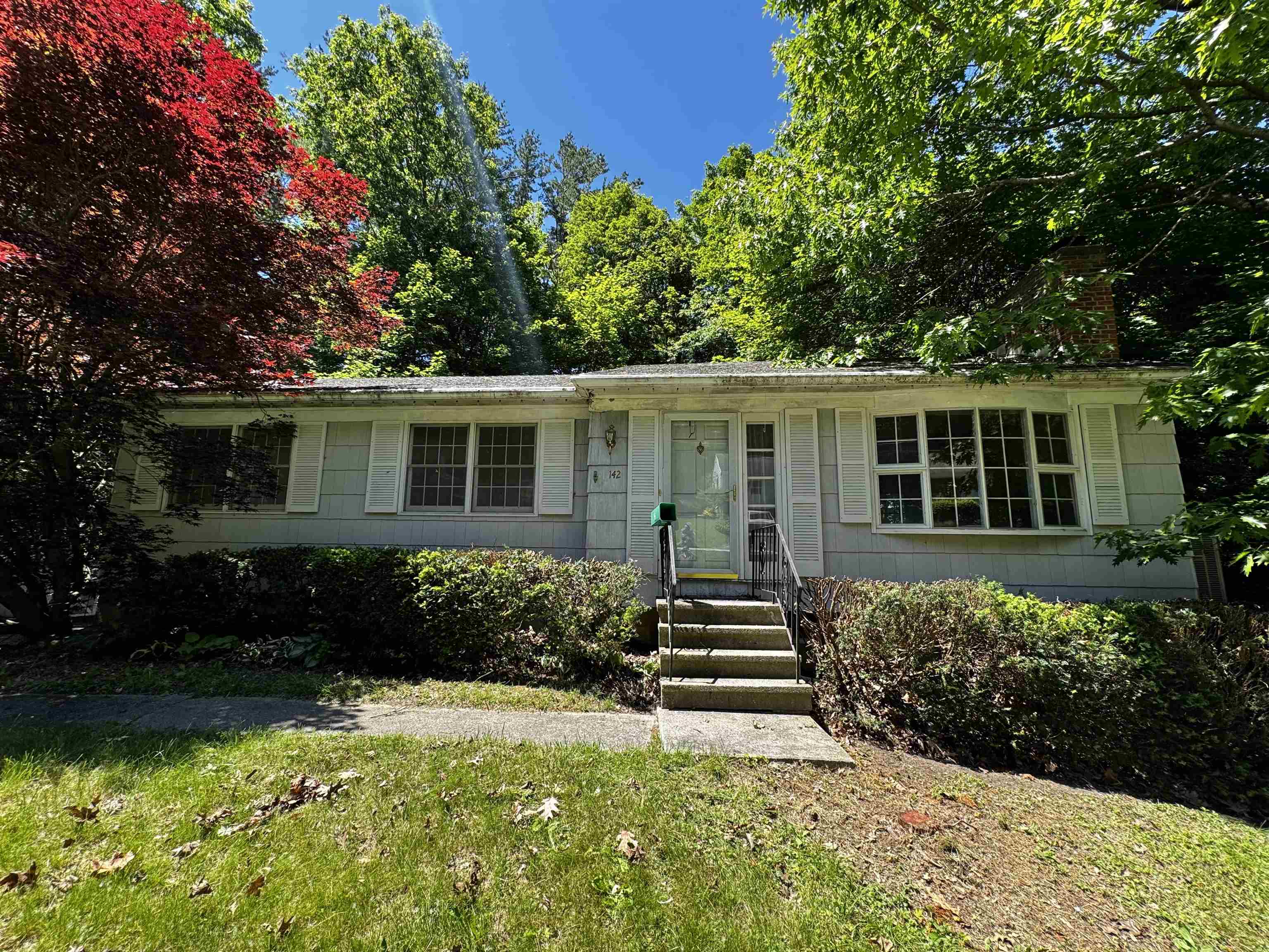 142 Pine Circle Bennington, VT 05201 - Photo 1 of 55