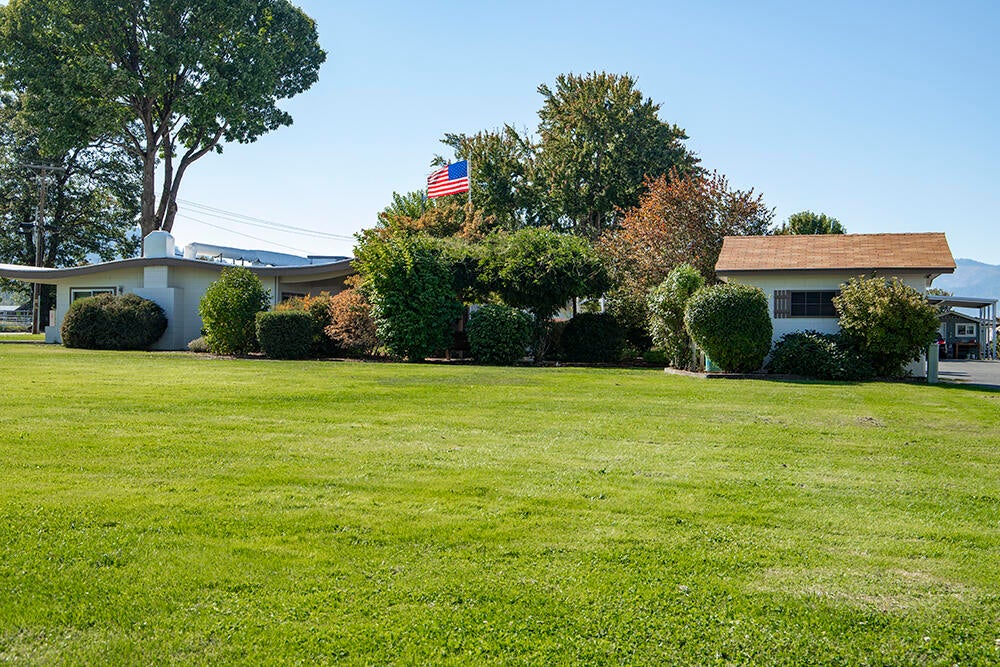 5076 Leonard Road, Unit 105 Grants Pass, OR 97527 - Photo 50 of 50 49