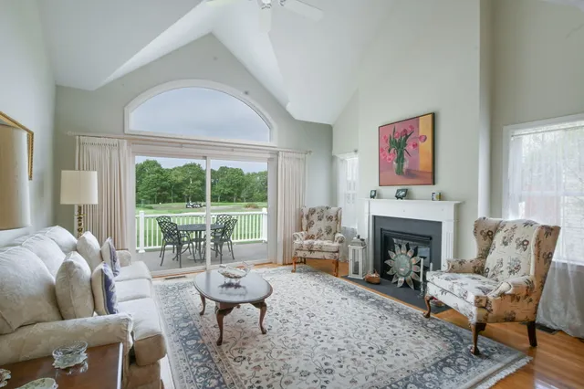 $799,000 | 16 Amberwood Court, Bourne, MA 02532