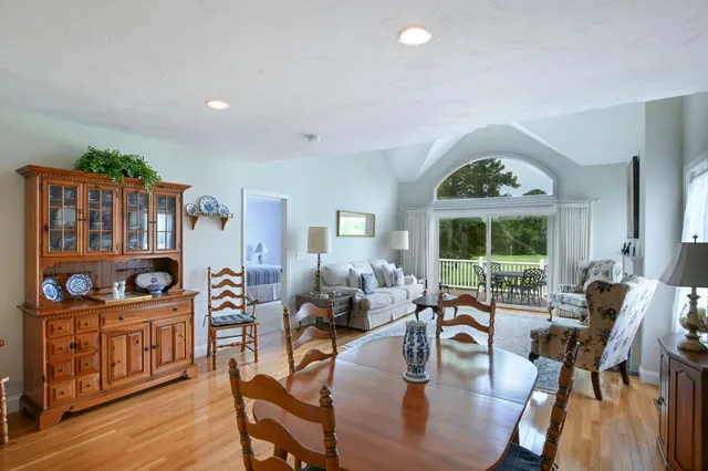 $799,000 | 16 Amberwood Court, Bourne, MA 02532