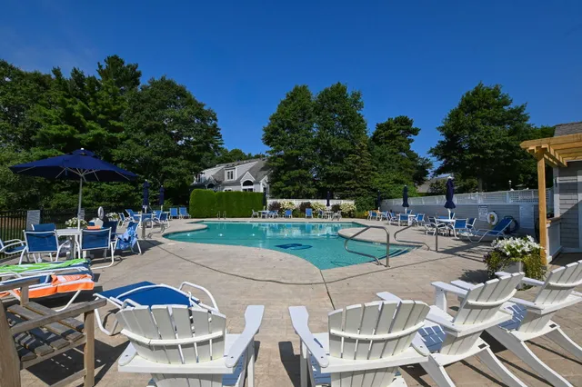 $799,000 | 16 Amberwood Court, Bourne, MA 02532