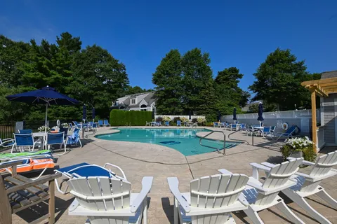 $784,000 | 16 Amberwood Court, Bourne, MA 02532