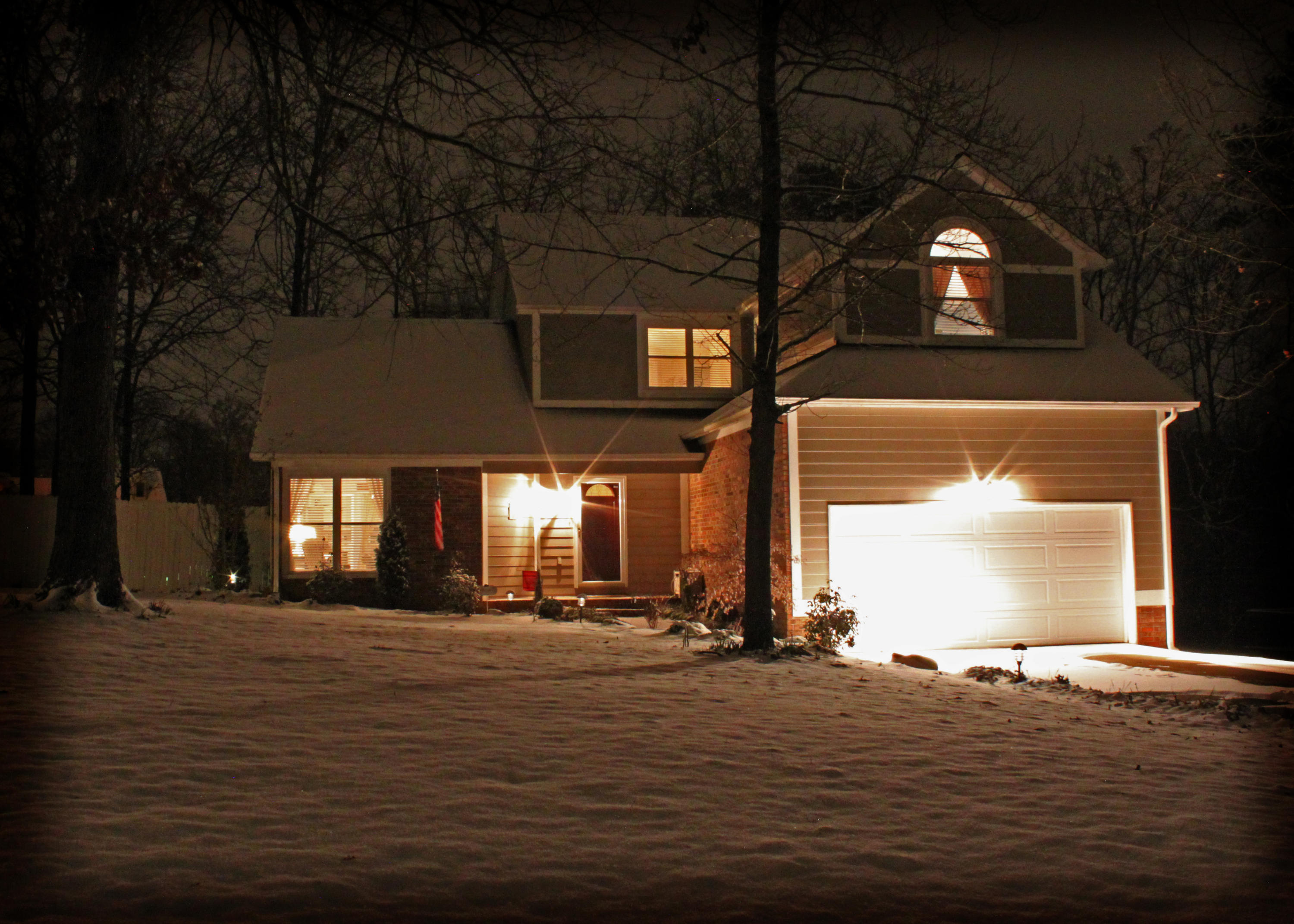 705 Hurricane Ridge Circle Chattanooga, TN 37421 - Photo 3 of 30 Front Snow.jpg