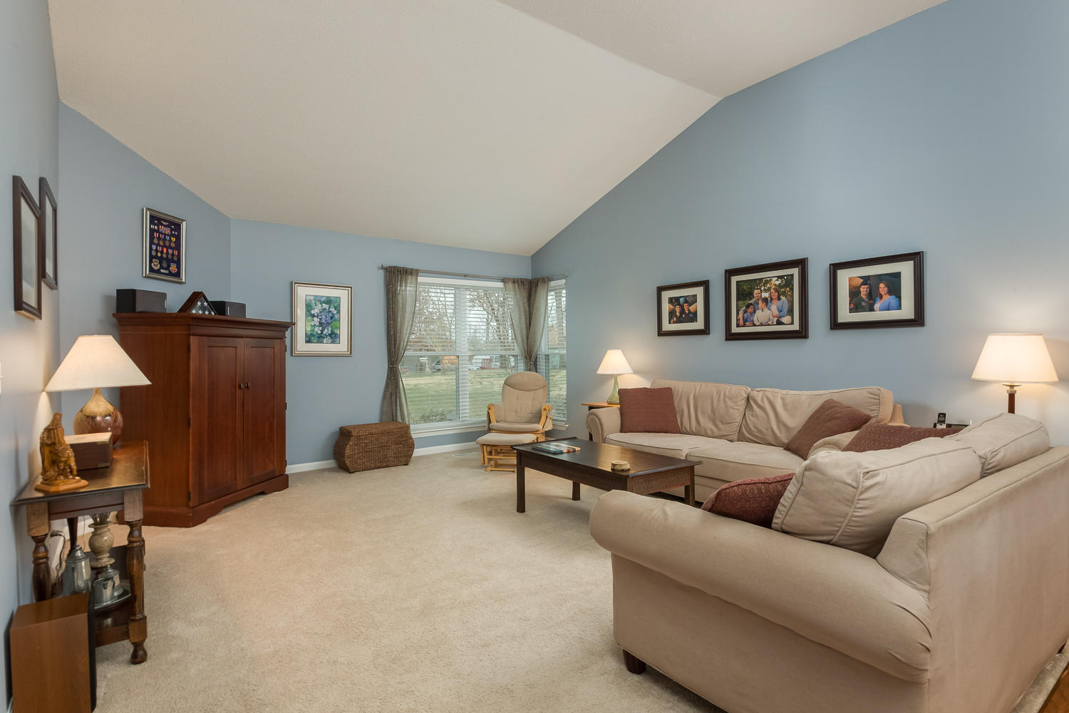 705 Hurricane Ridge Circle Chattanooga, TN 37421 - Photo 7 of 30 Living Room 2.jpg