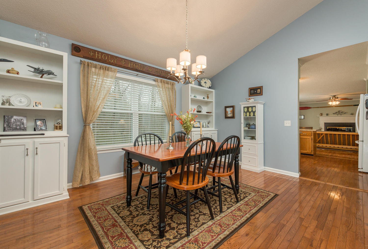 705 Hurricane Ridge Circle Chattanooga, TN 37421 - Photo 10 of 30 Dining Room 2.jpg