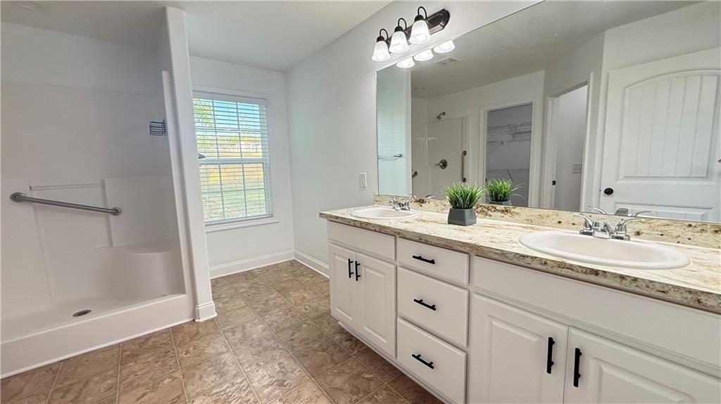 1896 Roxey Lane Winder, GA 30680 - Photo 8 of 22