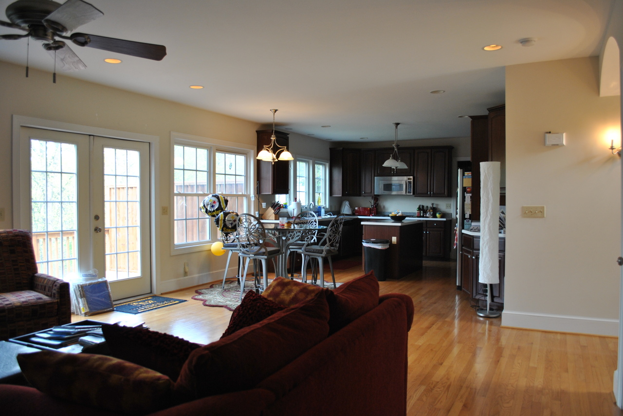 3015 Burnleigh Road Southwest Roanoke, VA 24014 - Photo 8 of 15 Family Room - Kitchen