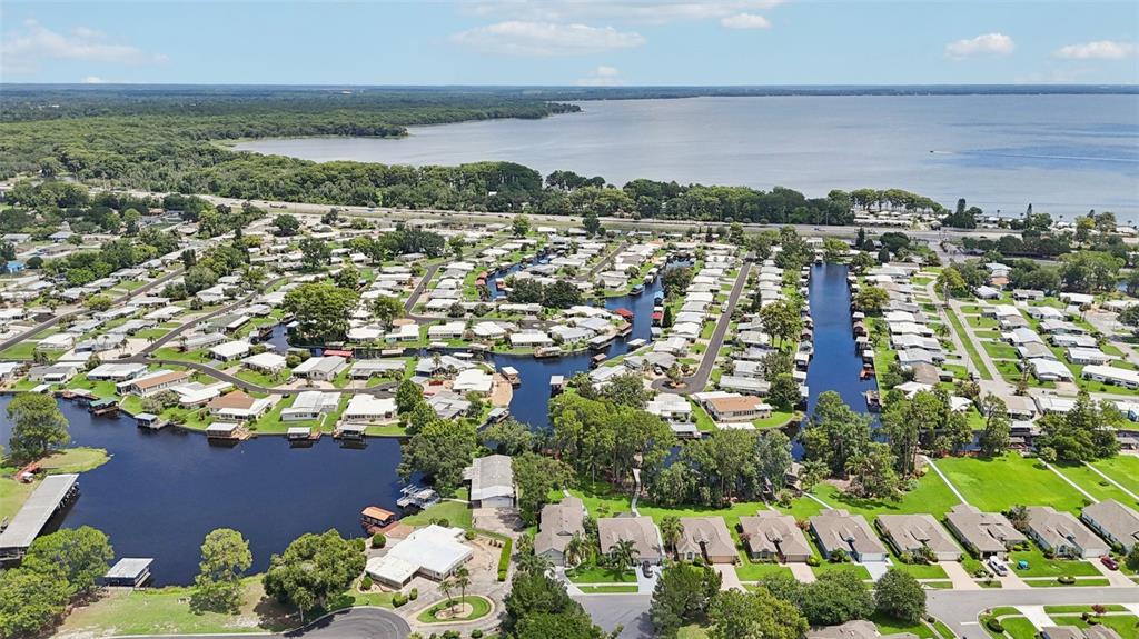 2512 Baywater Road Tavares, FL 32778 - Photo 49 of 75