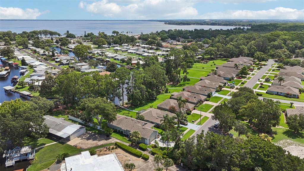 2512 Baywater Road Tavares, FL 32778 - Photo 69 of 75 an aerial view of multiple house
