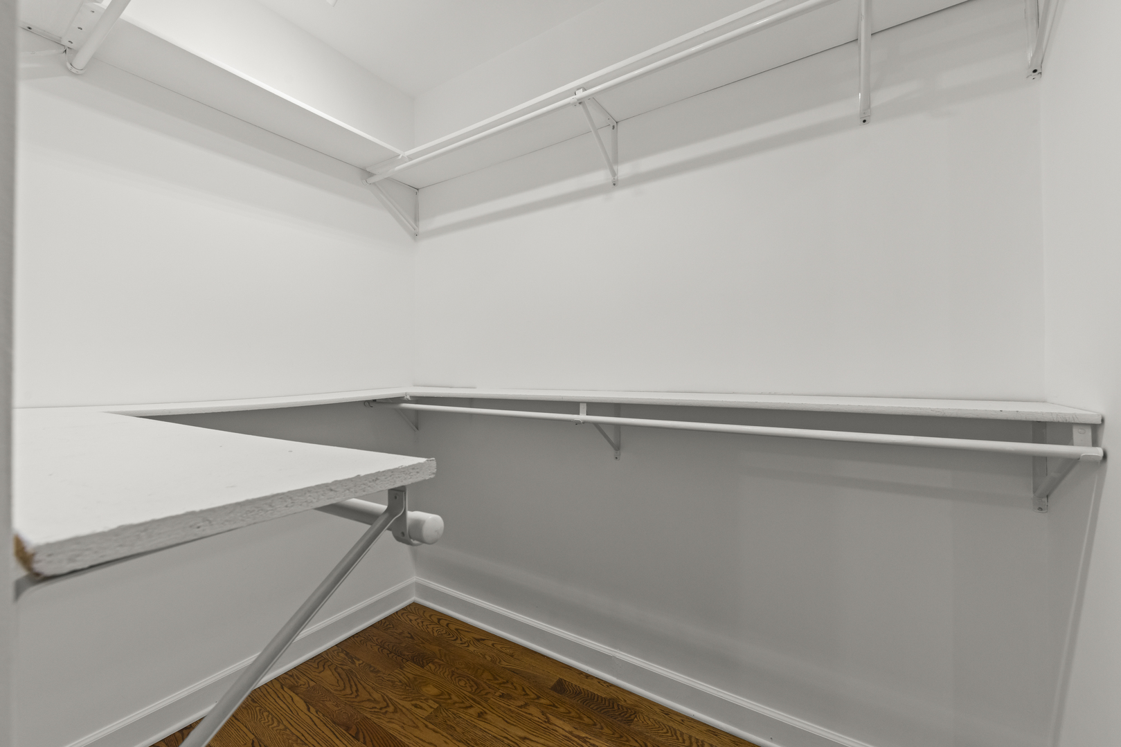 1S151 Winfield Road Wheaton, IL 60189 - Photo 52 of 73 a view of small space