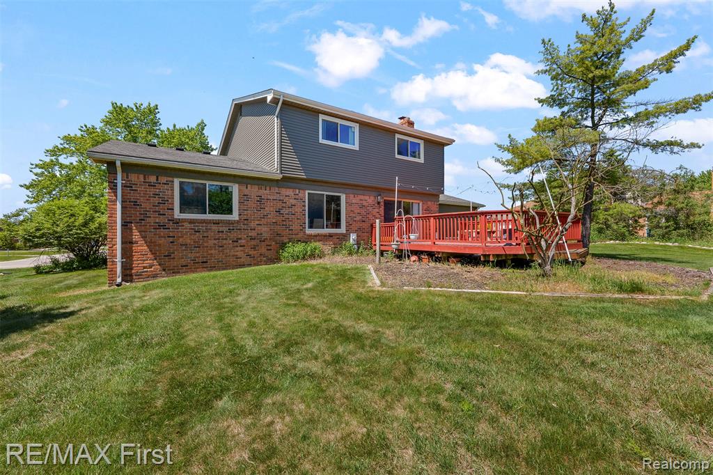 36010 Congress Road Farmington, MI 48335 - Photo 30 of 34