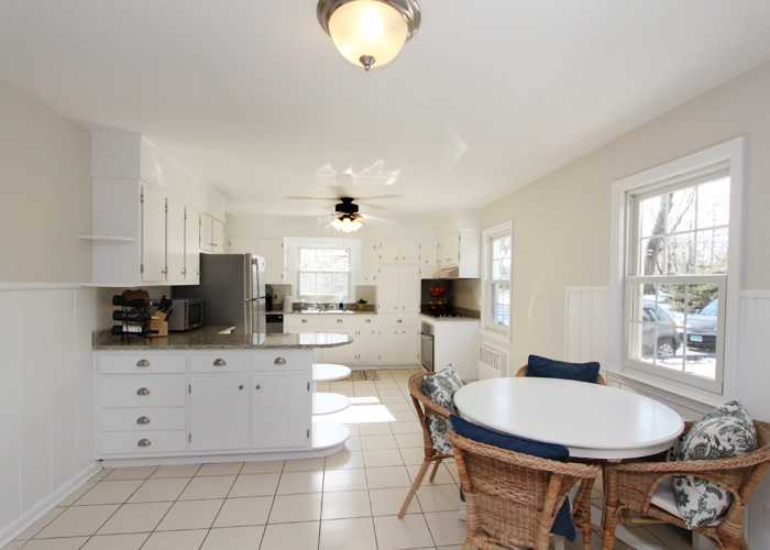 48 Sunshine Avenue Riverside, CT 06878 - Photo 4 of 15 Additional Photo