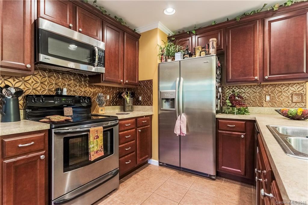 52 Wayward Path Candler, NC 28715 - Photo 2 of 15 Gallery Image 2