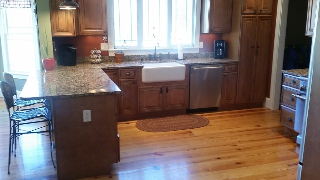 28 Kenney Road Middleton, MA 01949 - Photo 2 of 27 Gallery Image 2