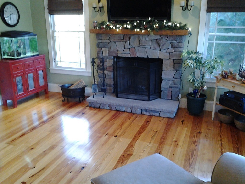 28 Kenney Road Middleton, MA 01949 - Photo 4 of 27 Gallery Image 4
