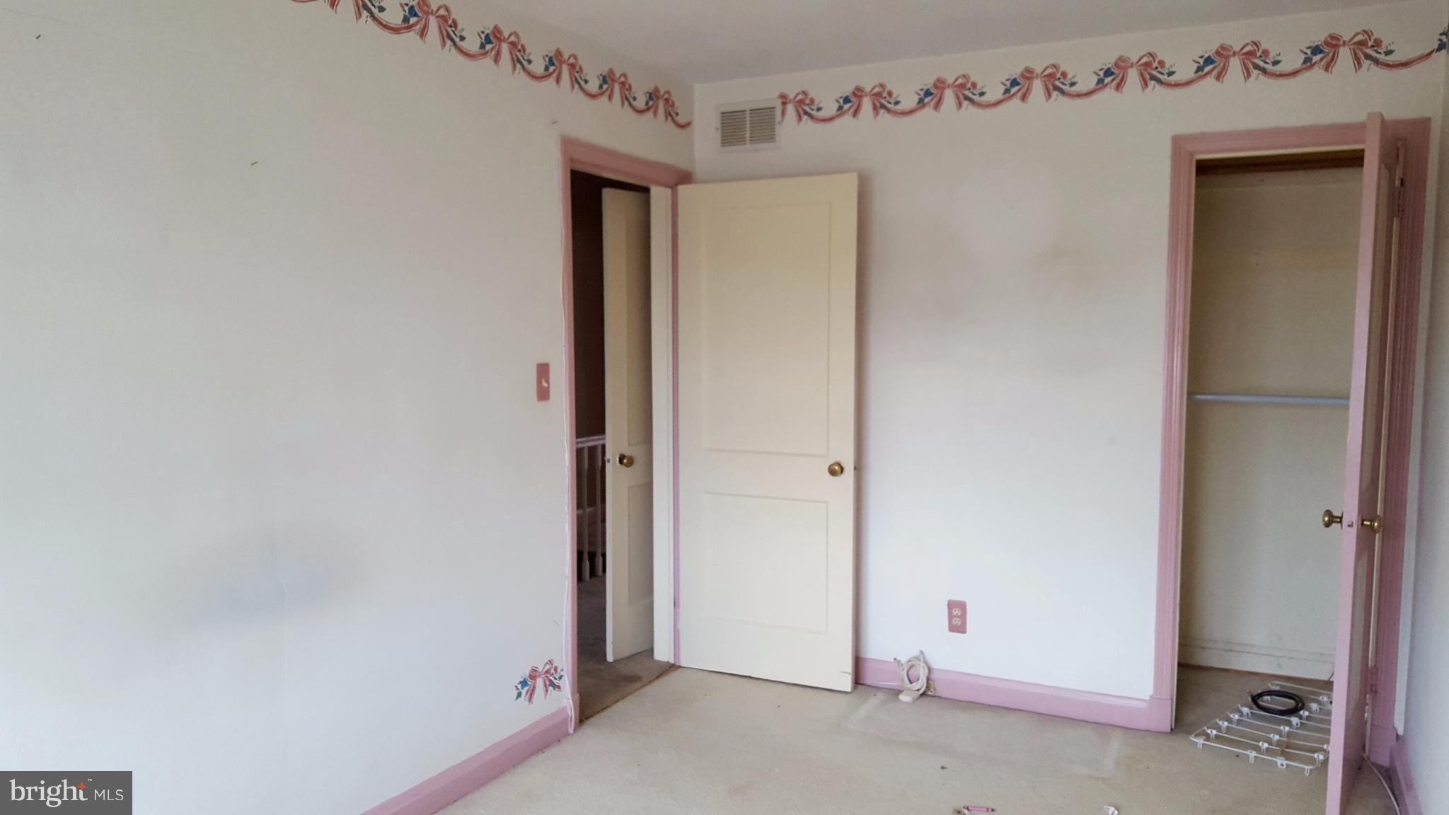 411 Torner Road Baltimore, MD 21221 - Photo 12 of 20 1st Bedroom