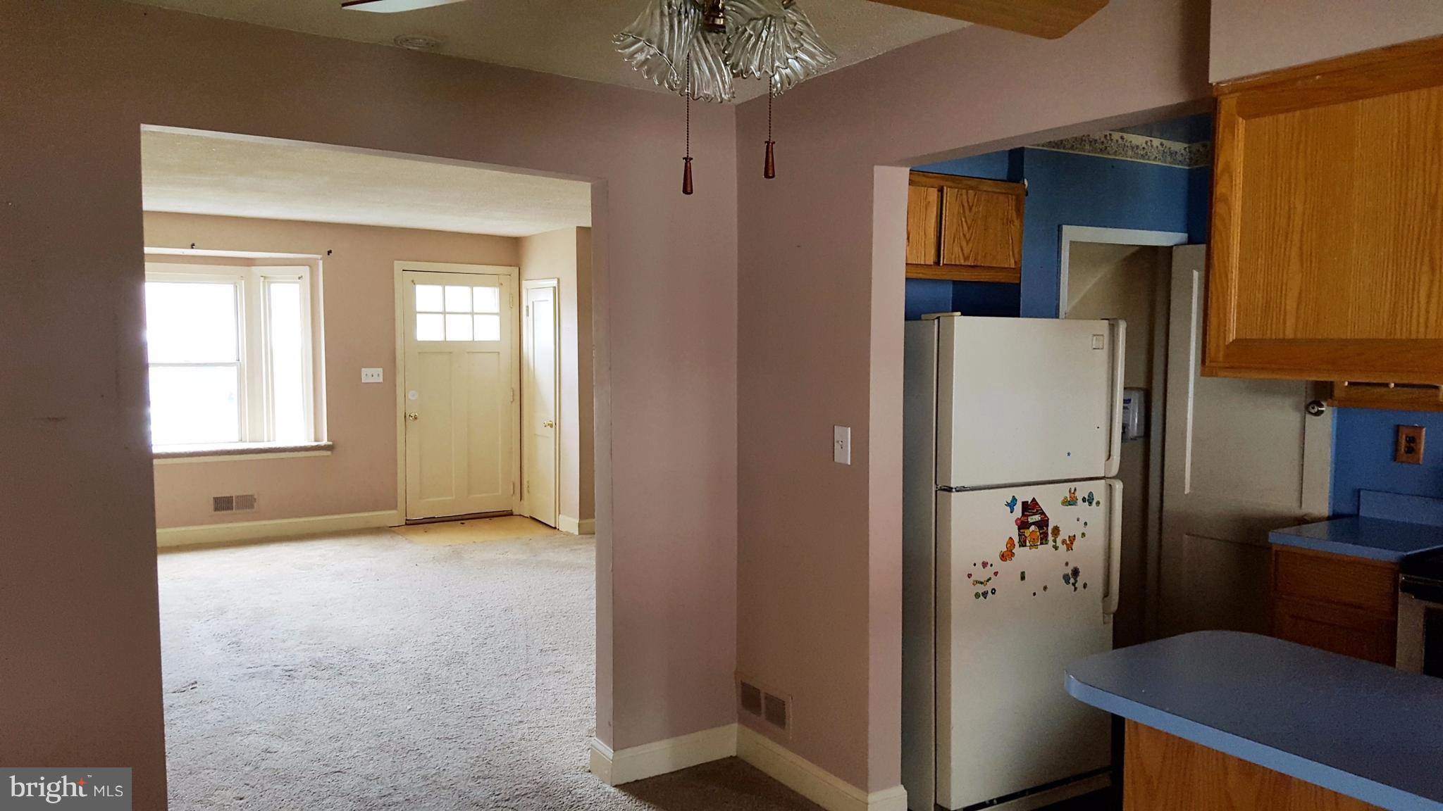 411 Torner Road Baltimore, MD 21221 - Photo 7 of 20 Dining Room