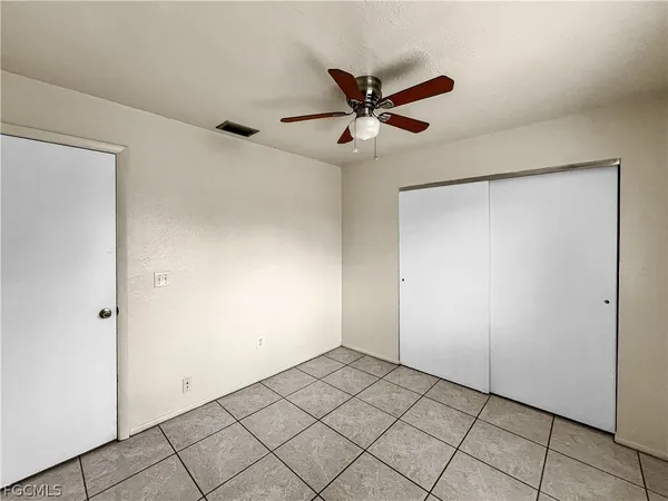 $1,299 | 2239 Iris Way, Fort Myers, FL 33905