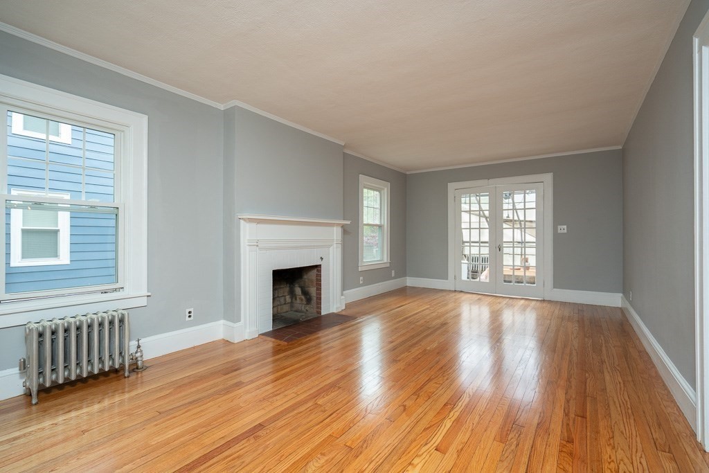 112 Manchester Terrace Springfield, MA 01108 - Photo 17 of 38