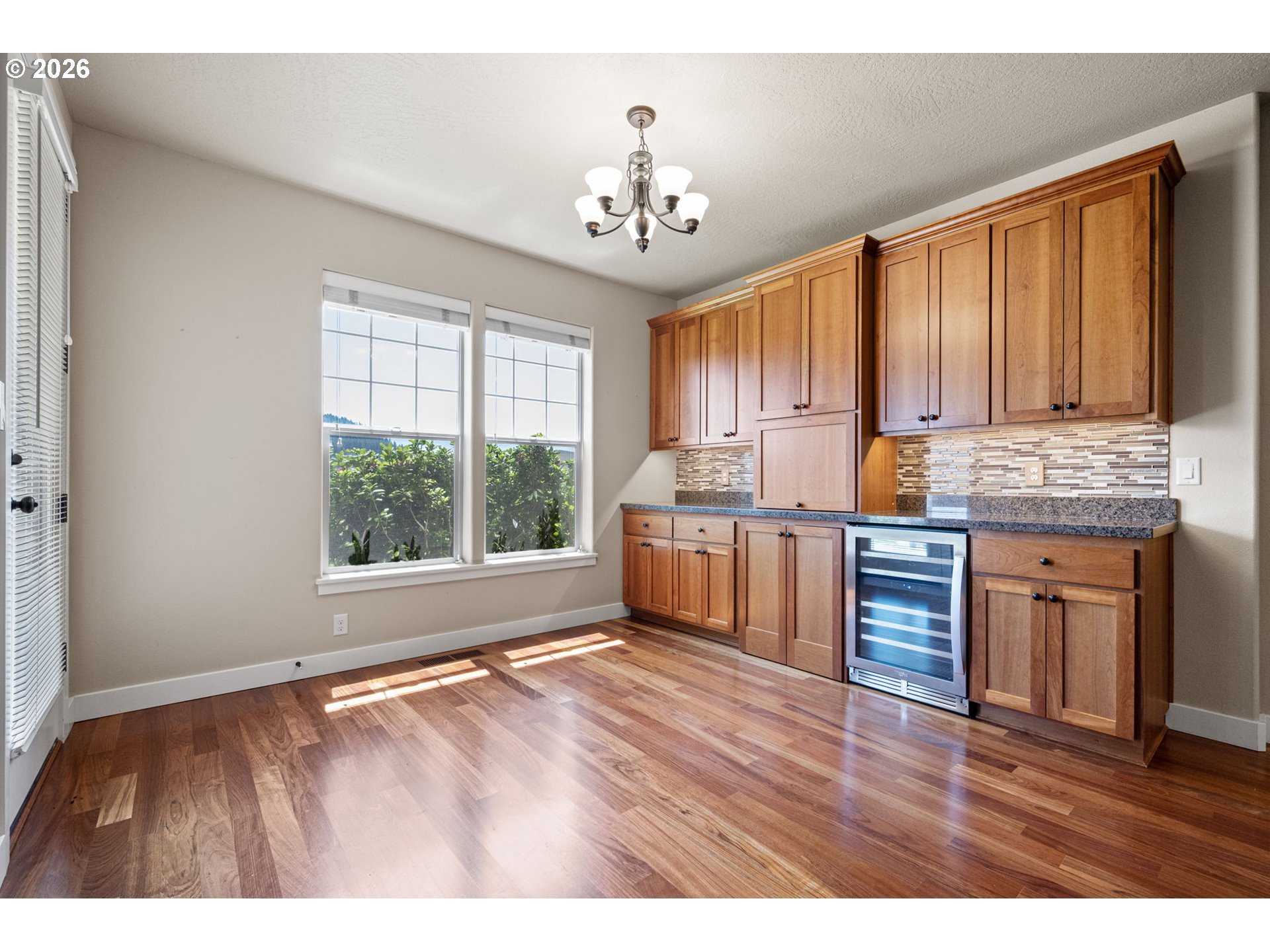 6095 Graystone Loop Springfield, OR 97478 - Photo 12 of 48 Dining Room
