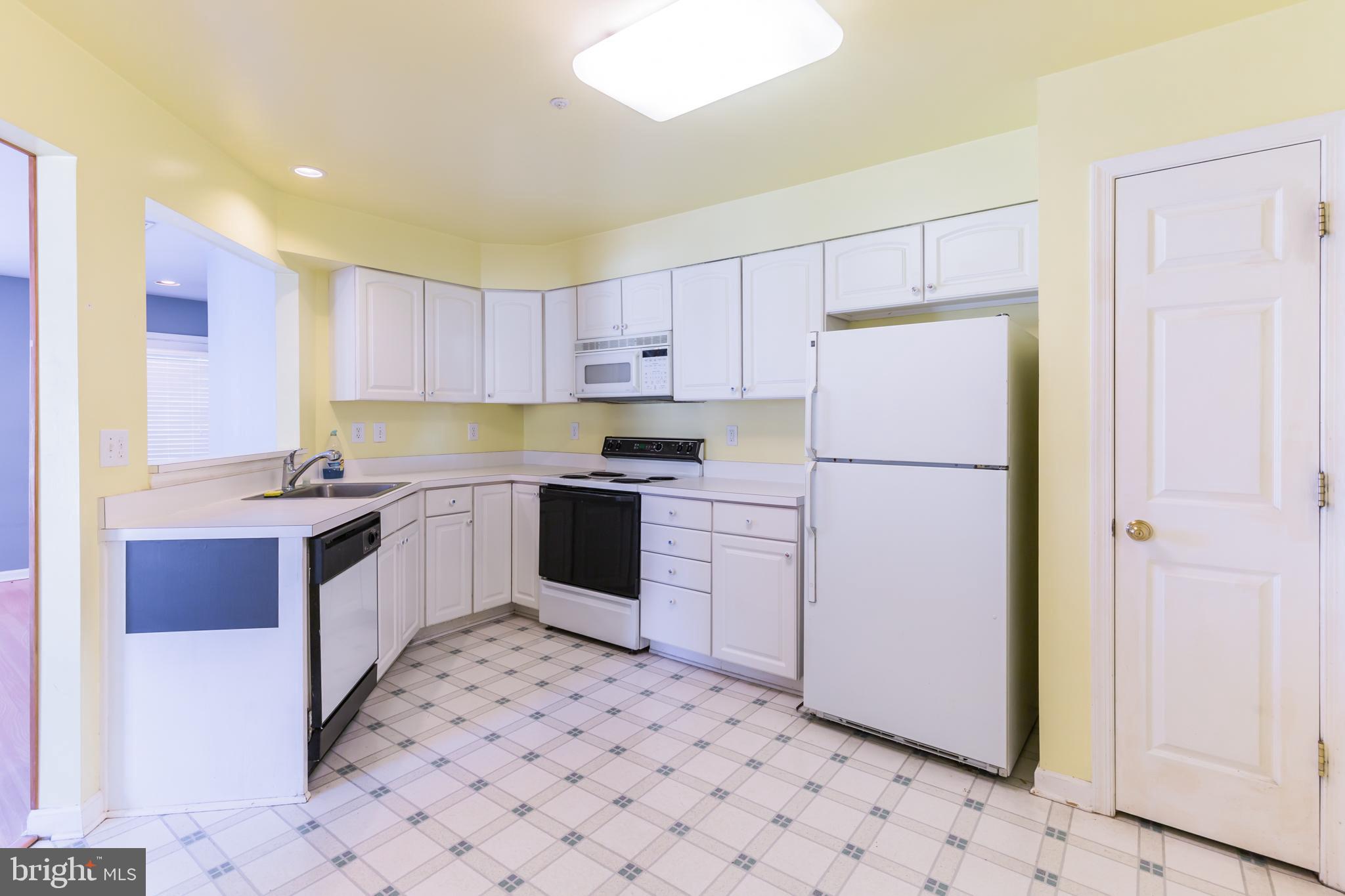 4140 Maple Path Circle, Unit 46 Baltimore, MD 21236 - Photo 6 of 20 Gallery Image 6