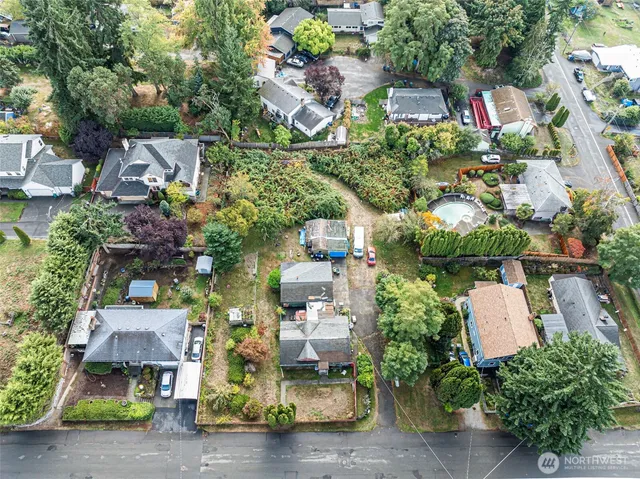 an aerial view of multiple house