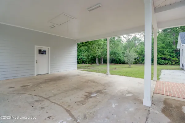 $625,000 | 6716 Country Pines Lane, Vancleave, MS 39565
