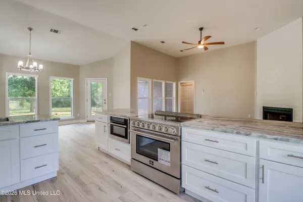 $625,000 | 6716 Country Pines Lane, Vancleave, MS 39565